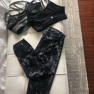 Capri Leggings with two sports bras